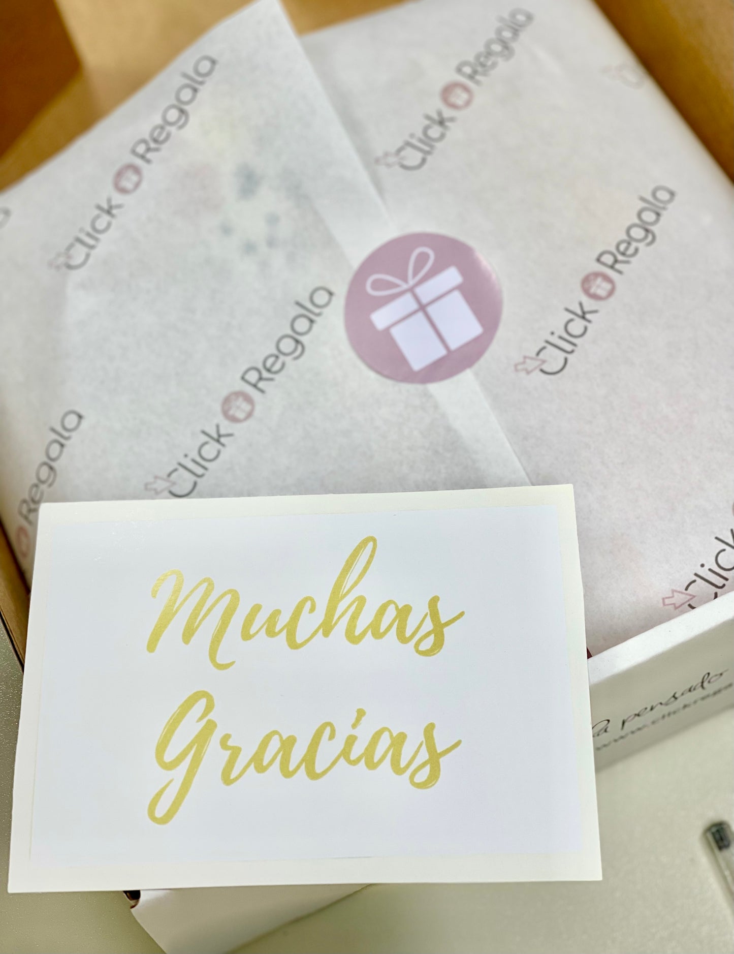 Create your Gift Box!